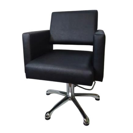 Beauty International Supreme Salon Chair Black